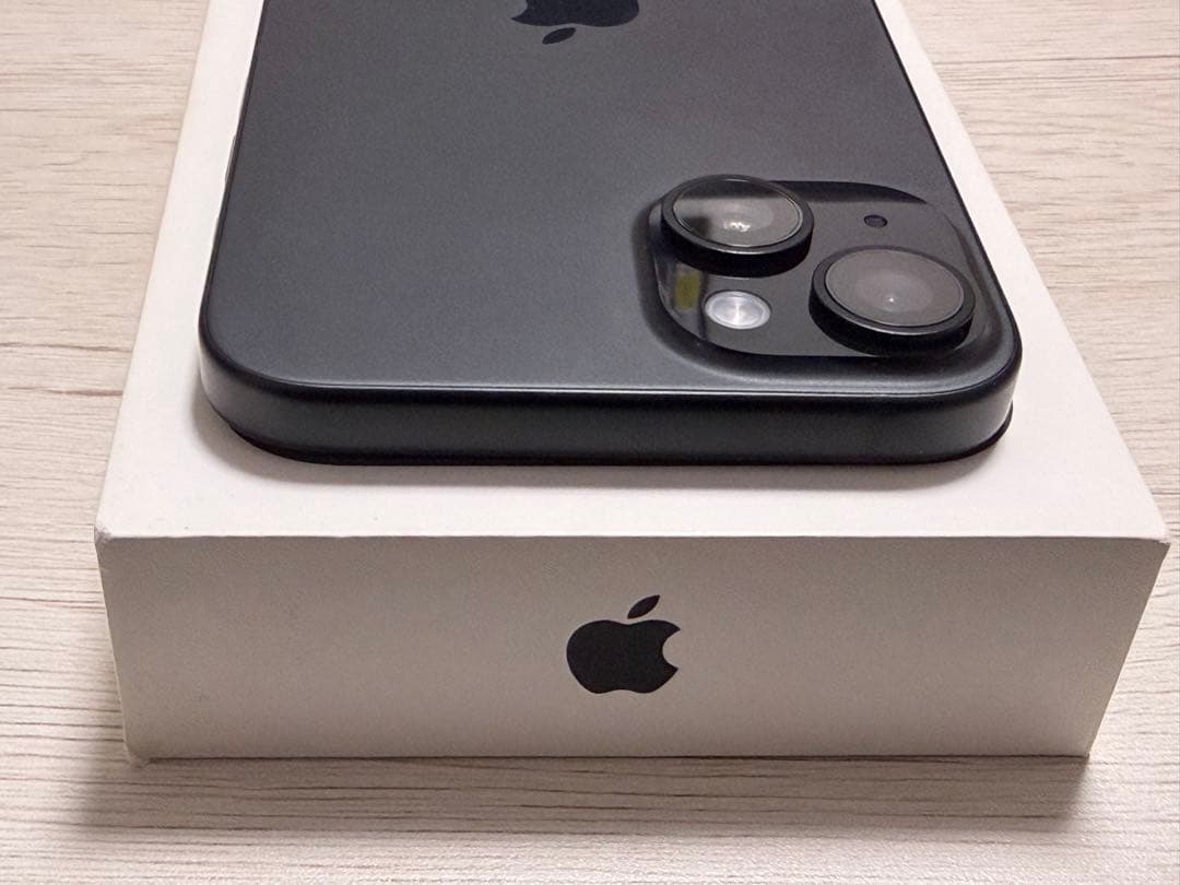 【極美品】iPhone15plusブラック128GB SIMフリー最大容量99%