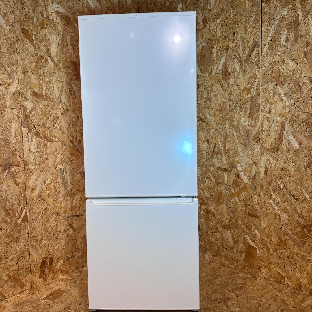 AQUA 冷蔵庫　201L 2022年　AQR-20M(W)