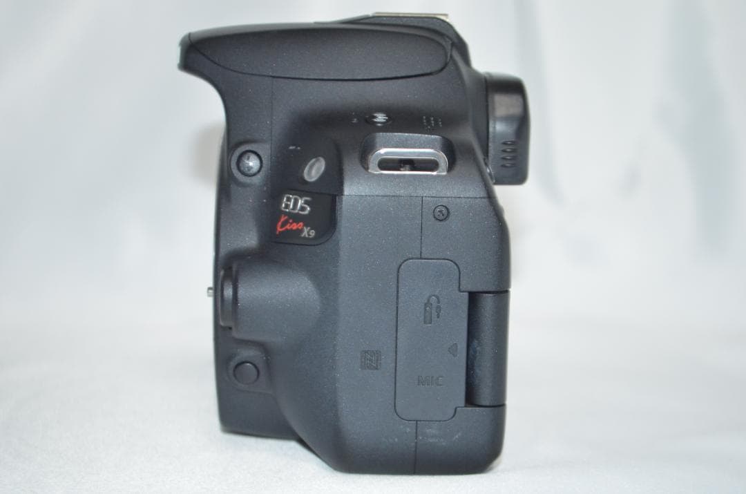 ✨初心者オススメ✨スマホ転送可✨Canon Kiss X9 ダブルレンズセット