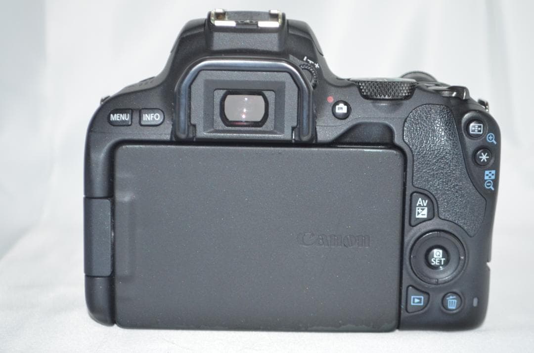 ✨初心者オススメ✨スマホ転送可✨Canon Kiss X9 ダブルレンズセット