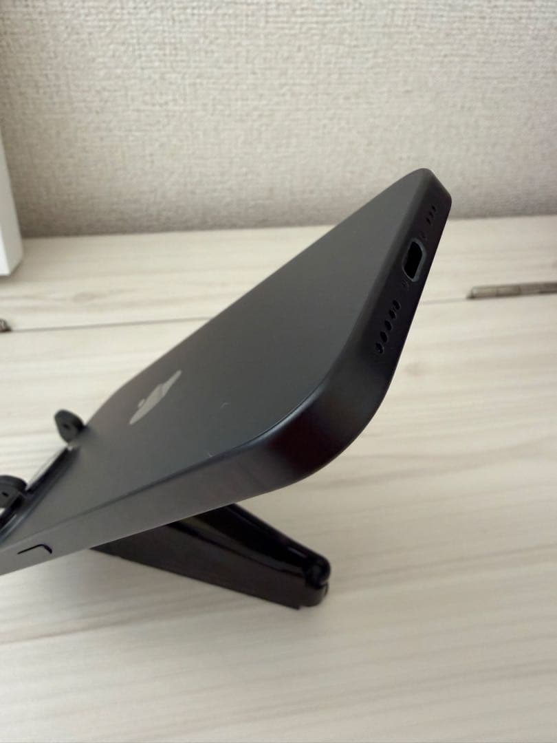 iPhone15 256GB ブラック SIMフリー 超美品 送料無料