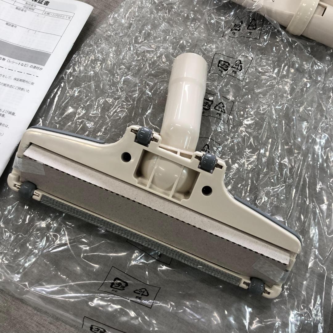 未使用 マキタ 充電式クリーナ バッテリ内蔵式 CL116DWI