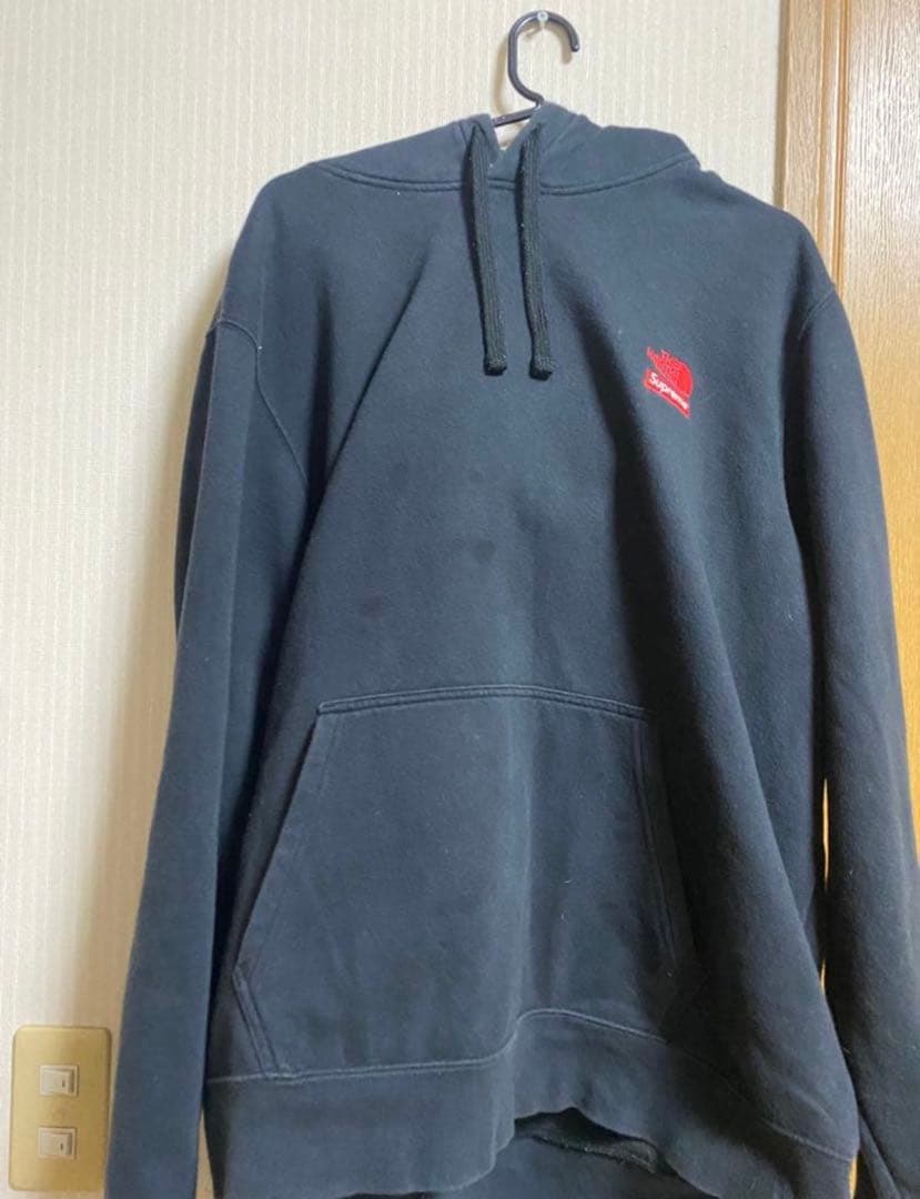 t*K様 シュプリーム ノースフェイス　コラボ　パーカー