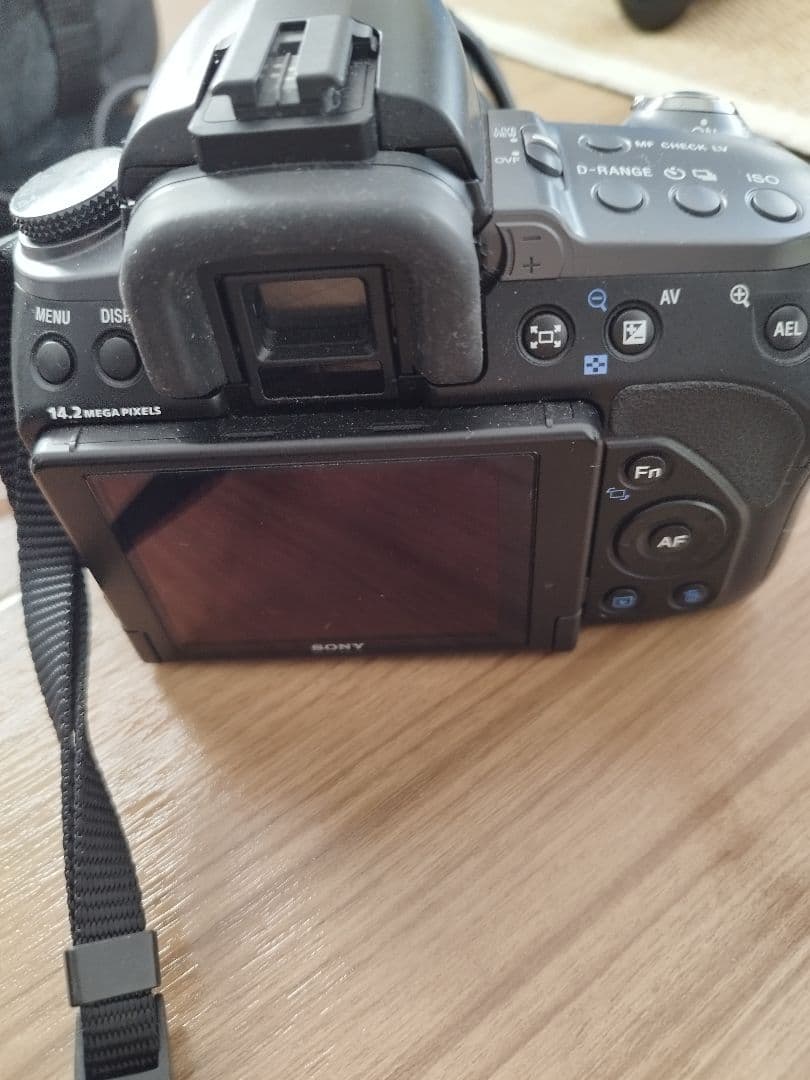 Sony α550 デジタル一眼レフカメラセット