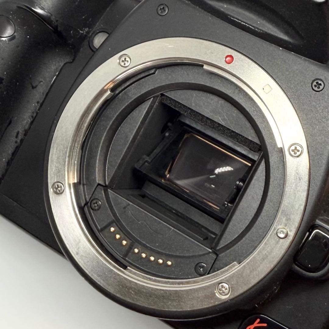 【完動品】Canon EOS Kiss Digital N デジタル一眼レフ