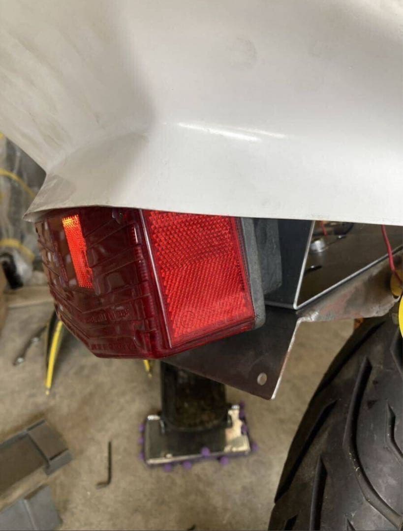 ザリフェンダーレス　GSX400E フェンダーレス