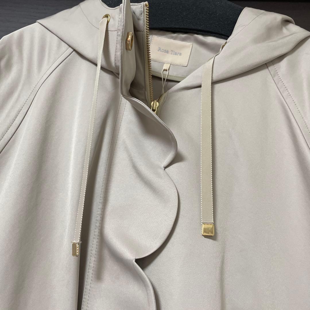 新品　タグつき　ローズティアラ　スカラマンテン　コート　サイズ46