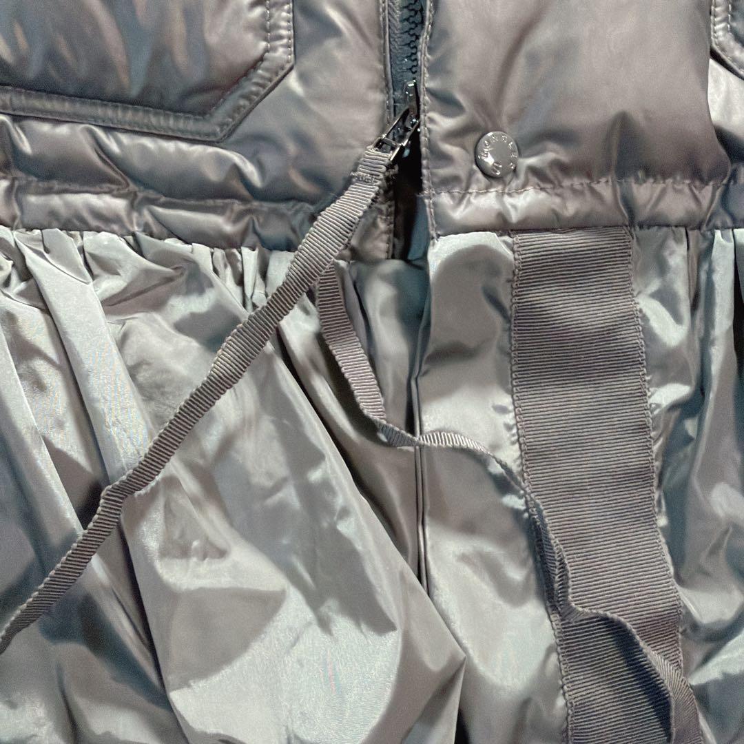 MONCLER モンクレール ダウンジャケット ワッペン フリル グレー フード