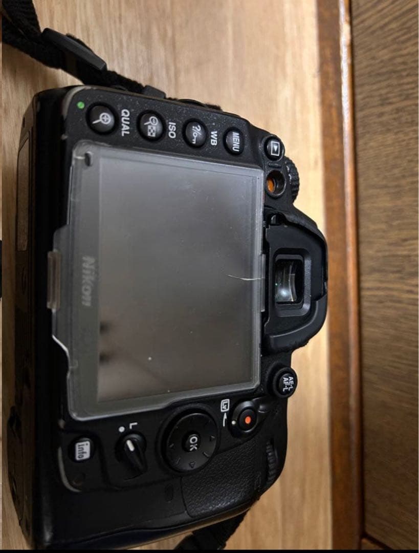 高画質・高性能Nikon D7000 デジタル一眼レフカメラ訳あり現状品