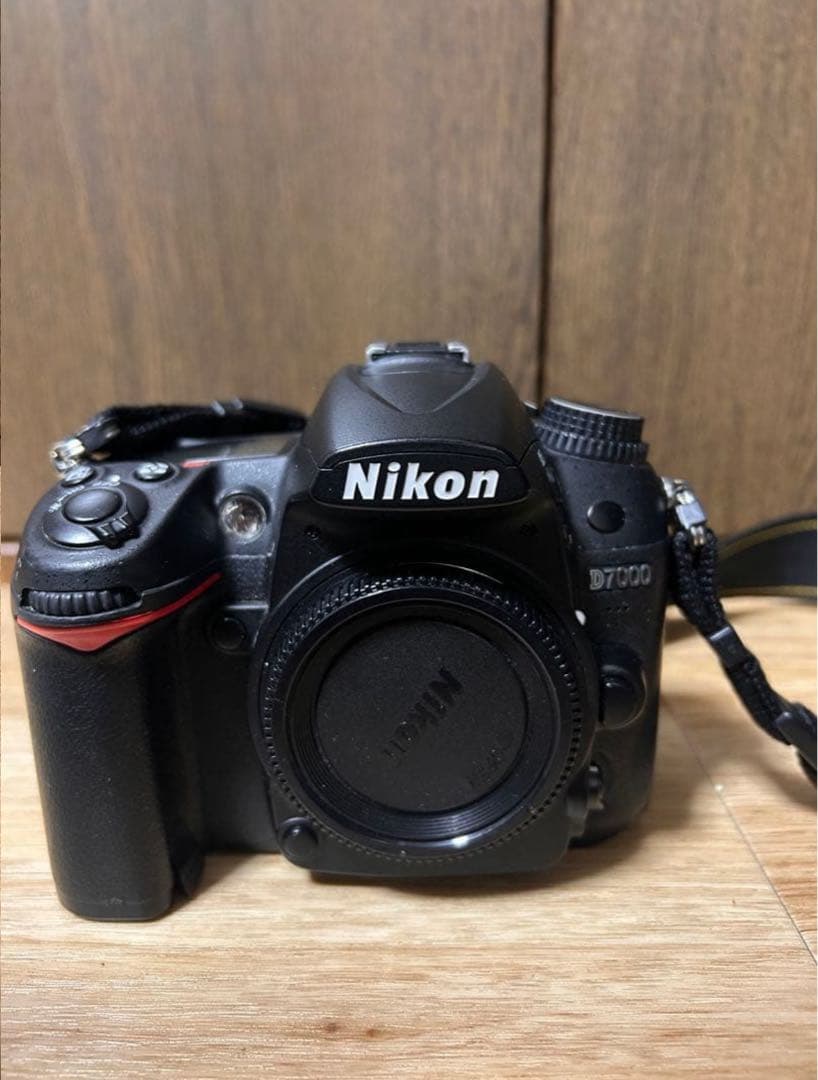 高画質・高性能Nikon D7000 デジタル一眼レフカメラ訳あり現状品