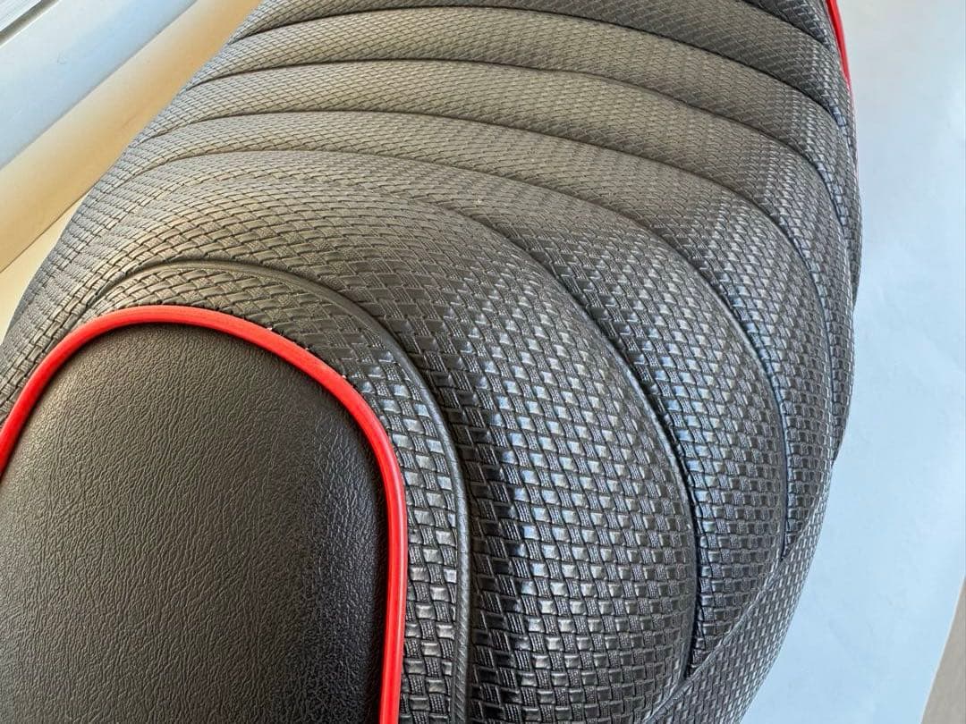 グランドアクシス100 3cmローダウンシート DCR製　期間限定お値下げ中！