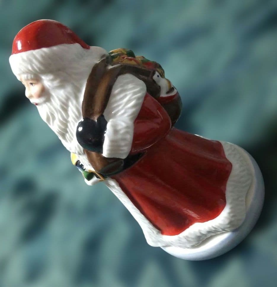 ~12/16特価Villeroy＆Boch プレゼント届けるサンタクロース