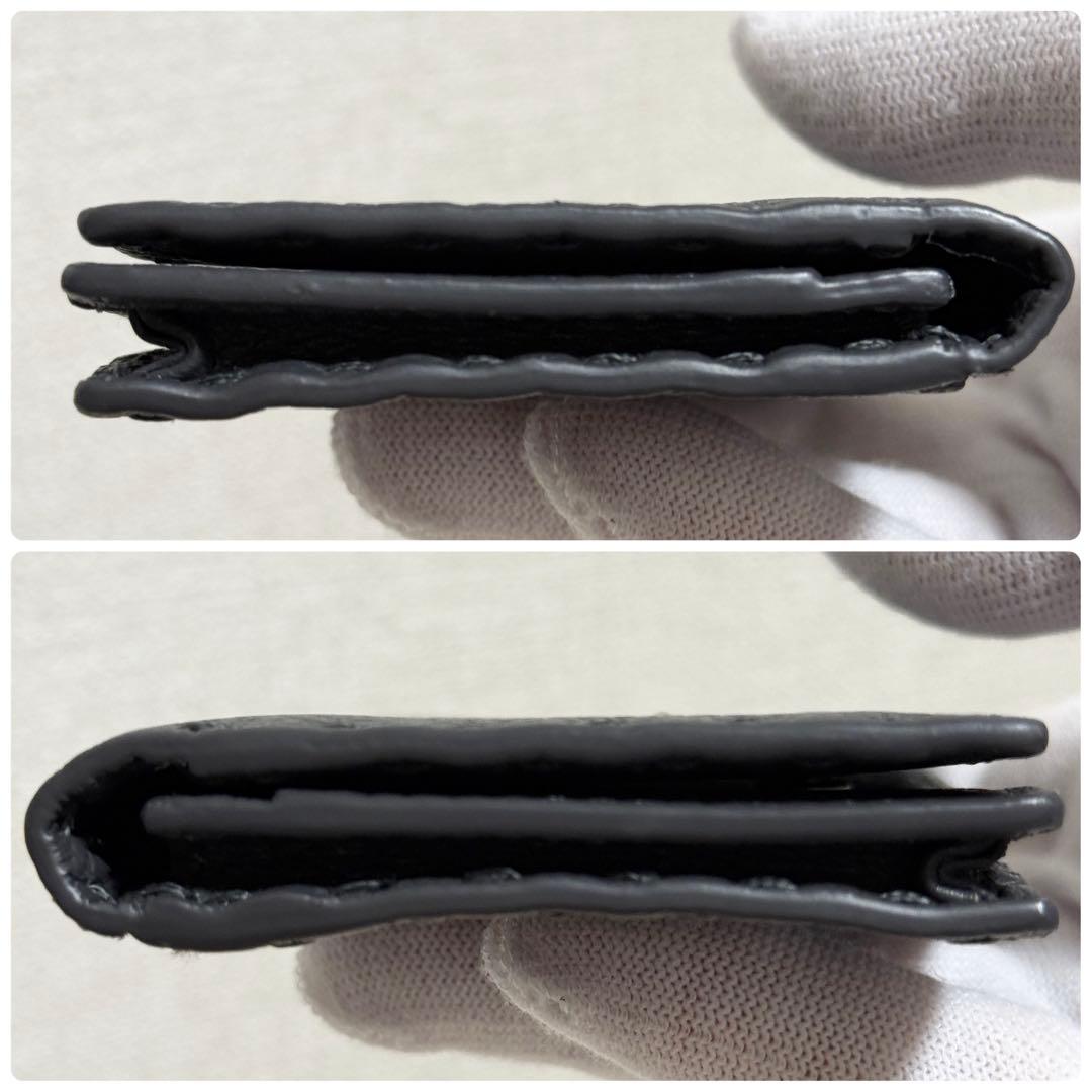 【未使用級】FENDI セレリア　名刺入れ　レザー　シルバー金具　シボ革