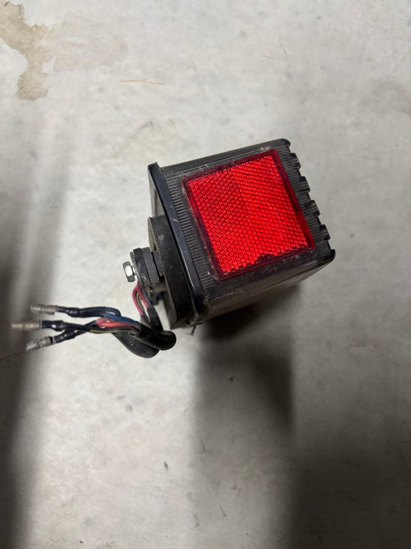 gpz400f z400gp テールランプ　テールレンズ