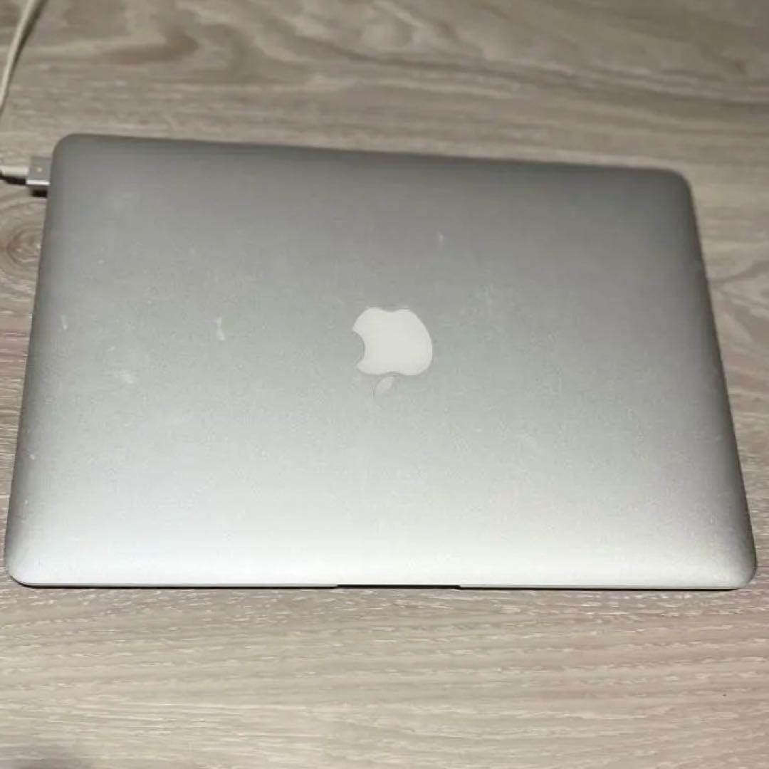 Apple MacBookAir 13inch マックブック 8GB アップル