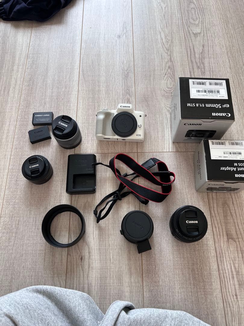 【早い者勝ち】Canon EOS kiss M2 ホワイト レンズ3つセット