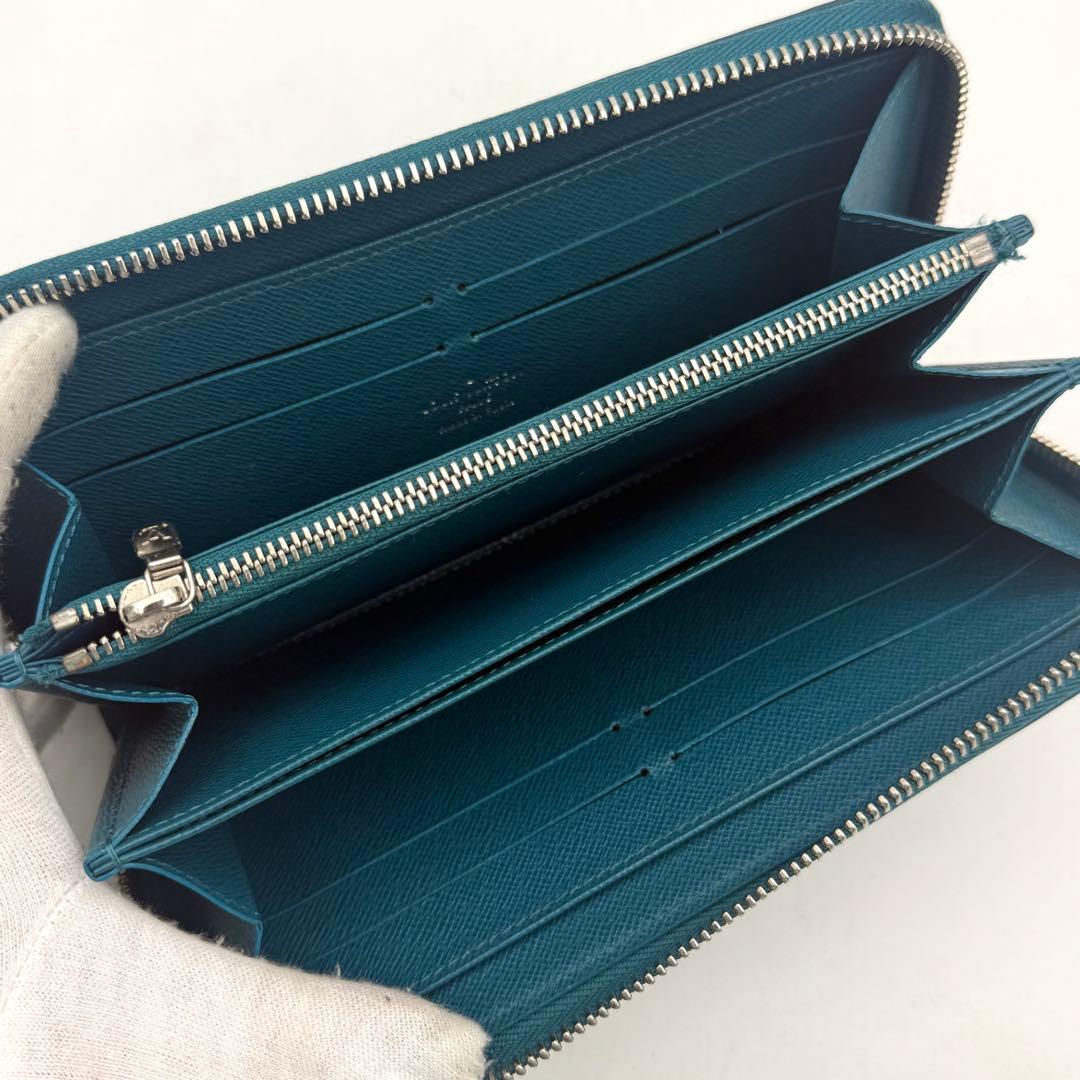 【新品近い】ルイヴィトン エピ ジッピーウォレット シアン 長財布