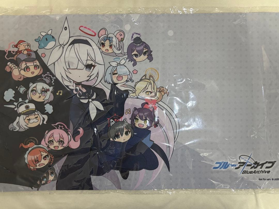 ブルーアーカイブ　プレイマット