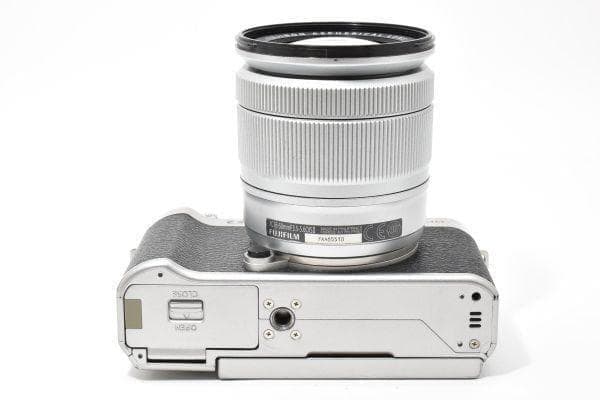 フジフィルム FUJIFILM X-A10 /XC 16-50mm OIS II