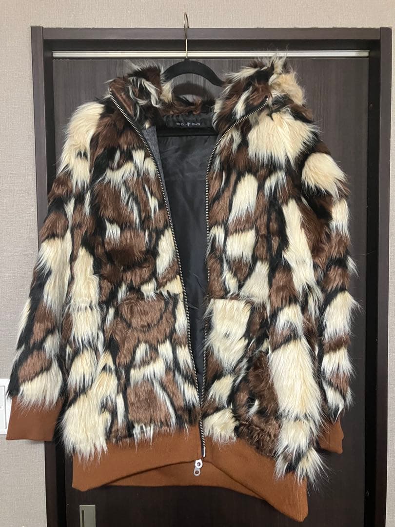 早い者勝ち NO ID. フェイクファー ブルゾン