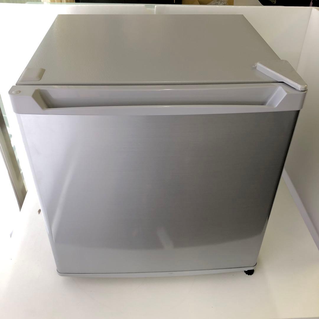 【美品】アイリスオーヤマ　小型冷蔵庫　PRC-B051D-S 2024年製