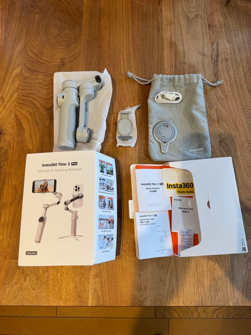 Insta360 Flow 2 pro スタビライザー