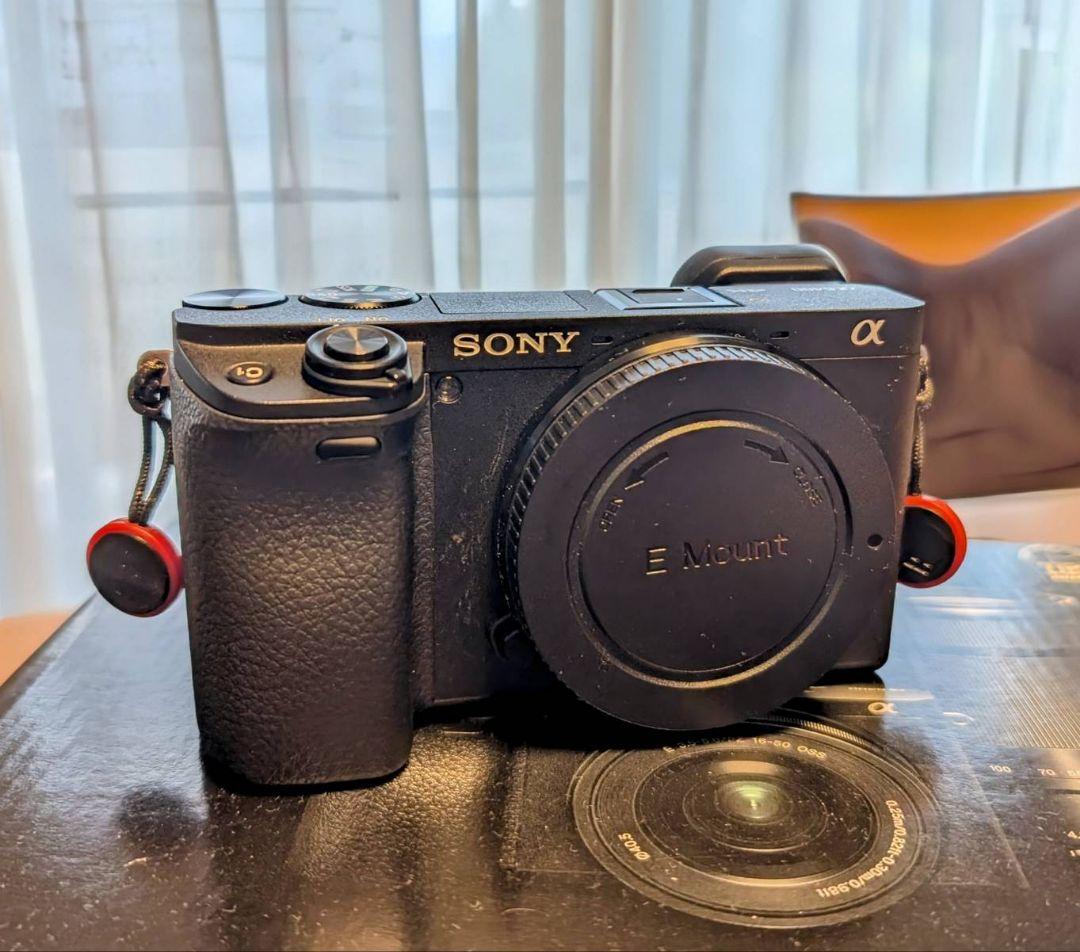 SONY α6400　ボディとその他もろもろ　レンズ無し　27年10月まで保証有