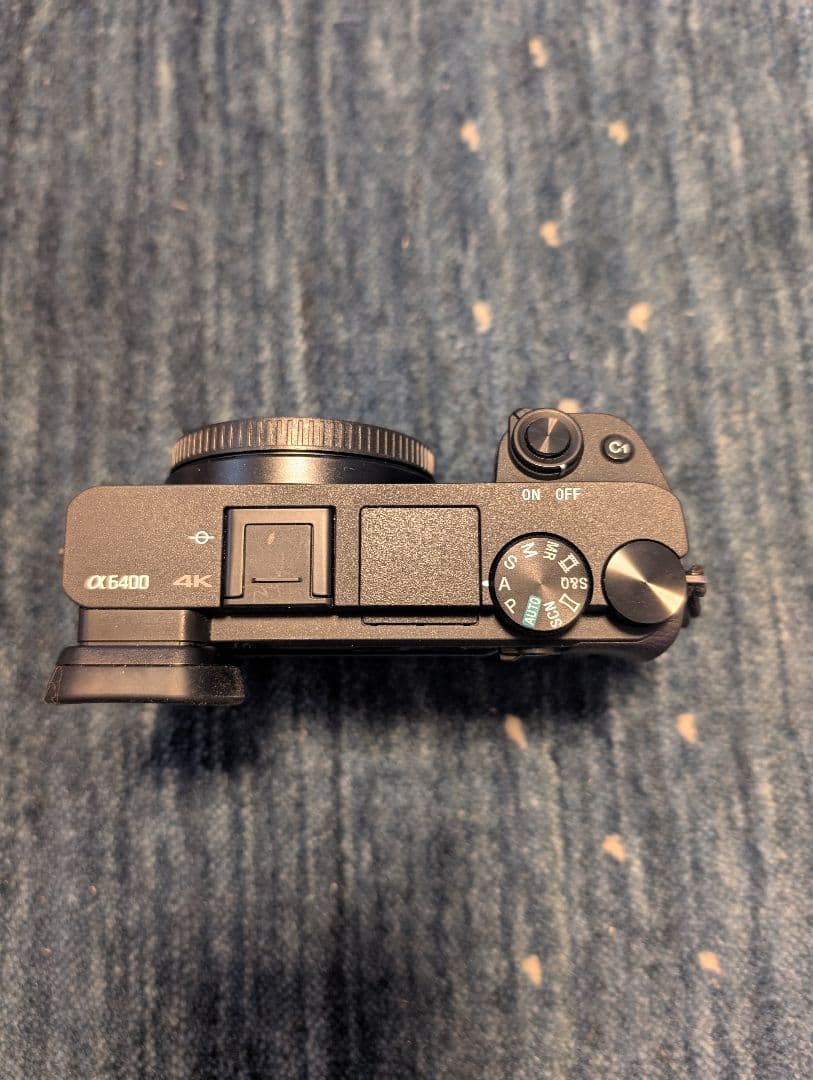 SONY α6400　ボディとその他もろもろ　レンズ無し　27年10月まで保証有