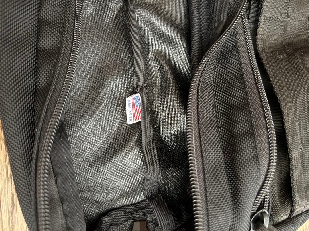 別注BRIEFING メッセンジャーバッグ ブラック　木梨サイクル