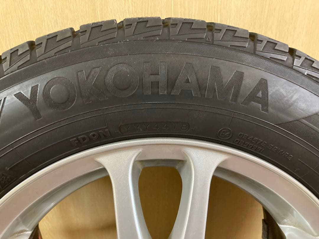 195/65R15 スタッドレスタイヤセット