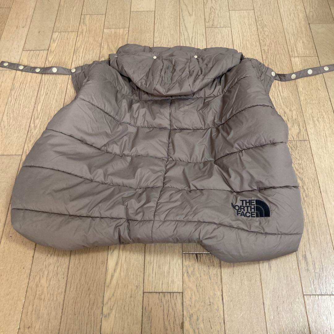 THE NORTH FACE フード付きダウンジャケット　ベビーカー　抱っこ紐