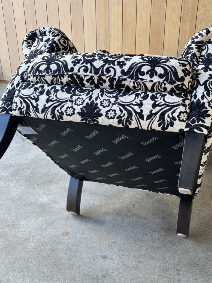 【ドイツ 定価25万 IDC大塚家具 ドミシール 1人掛けソファ オットマン付き