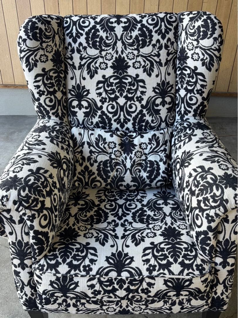 【ドイツ 定価25万 IDC大塚家具 ドミシール 1人掛けソファ オットマン付き