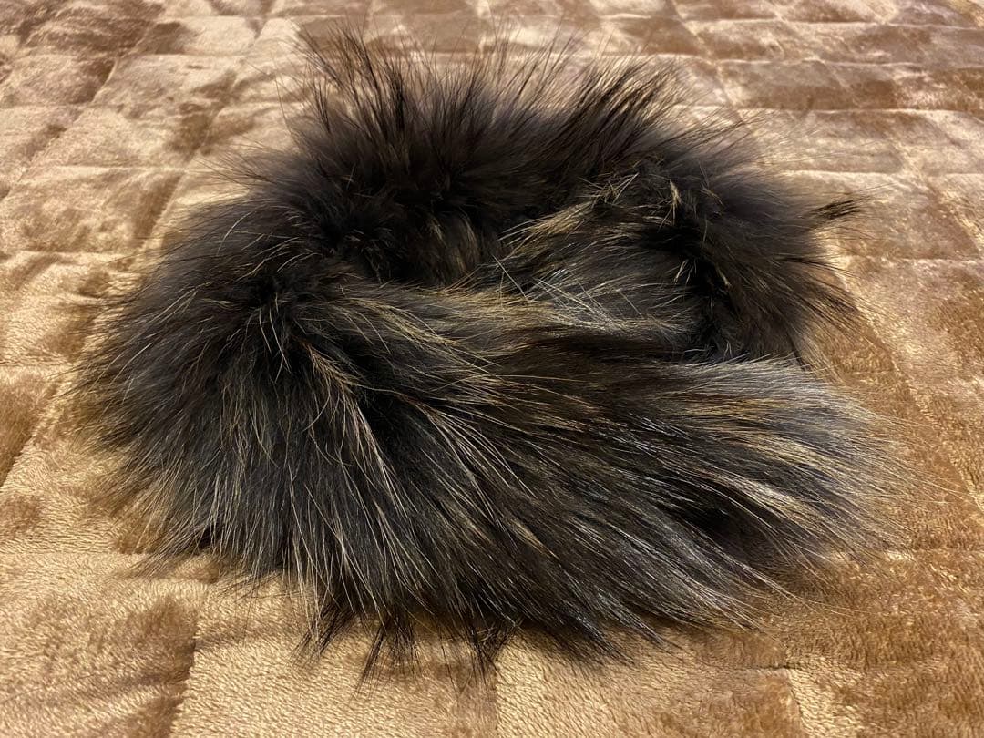 土日SALE♡タトラス ダウンベスト ザラガ リアルフォックス　03サイズ