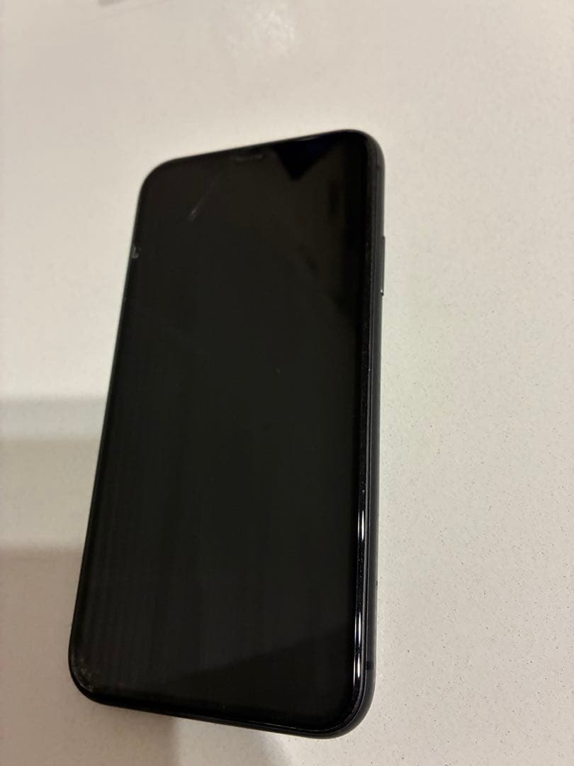 iPhone11バッテリー72％SIMフリー64GBホワイト