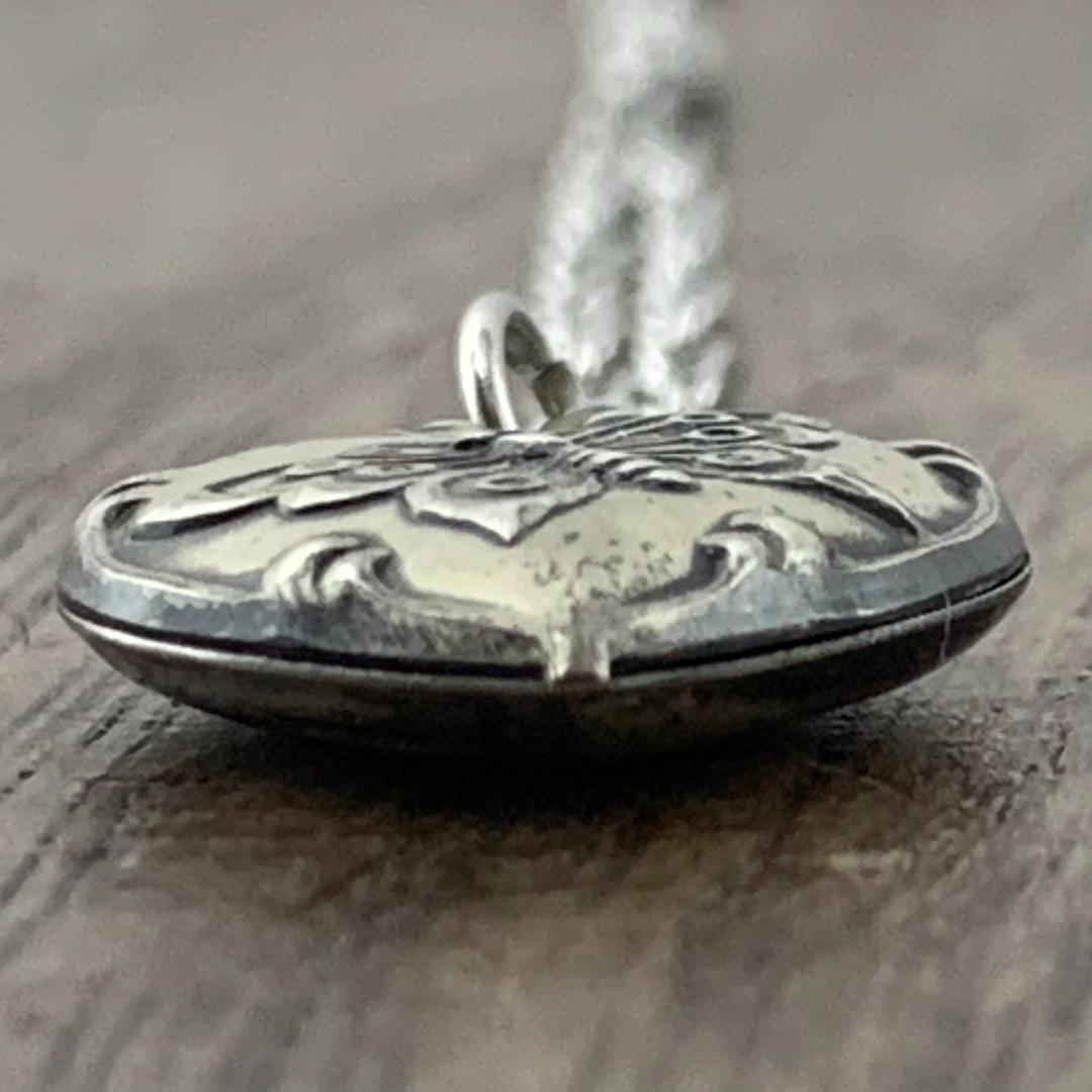 スウィートハートジュエリーバタフライ蝶 シルバーヴィンテージネックレス NAVY