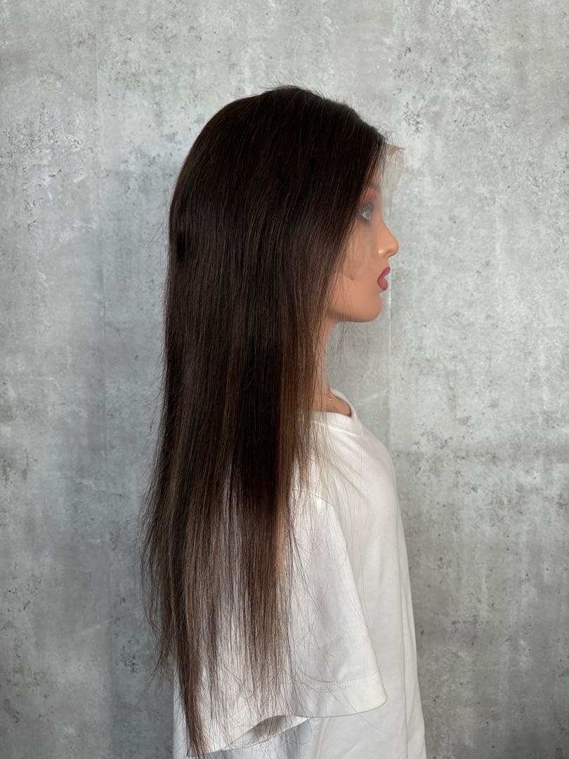 【新品】人毛100%フルウィッグ｜ブラウンハイライト｜自然なもみあげ｜ロング