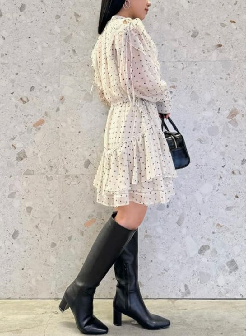 【完売品】【新品タグ付】snidel プリントフリルシフォンミニワンピース 1