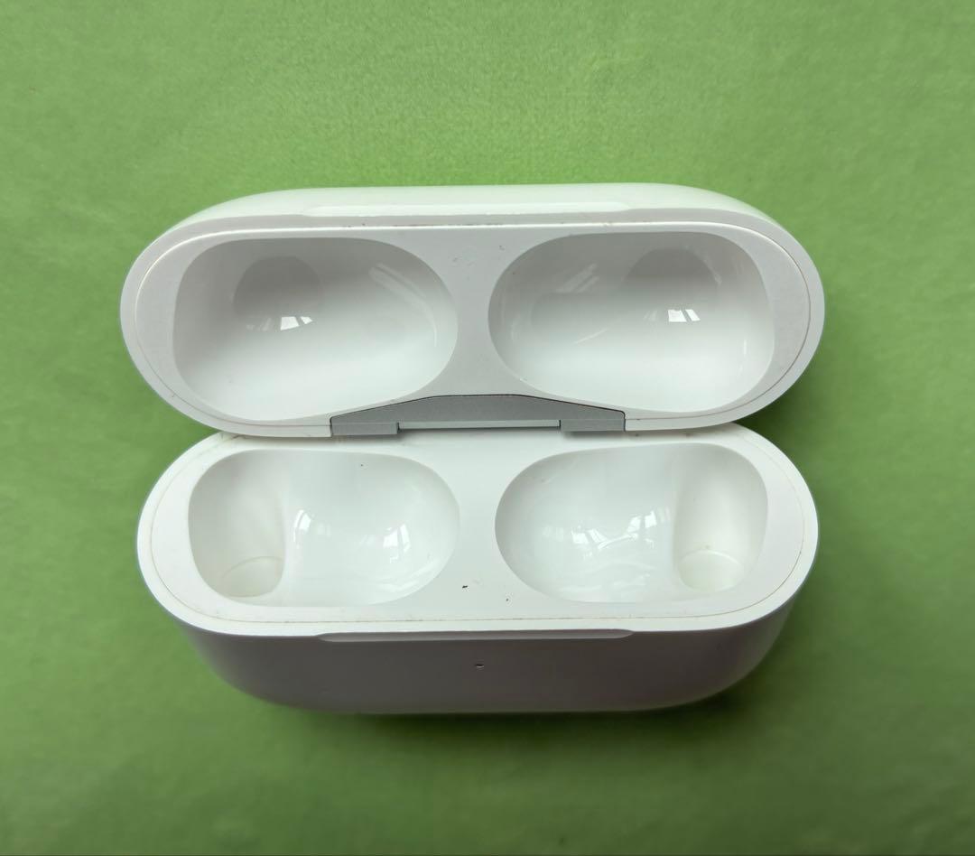 【値下げ251130】Apple AirPods Pro（第1世代）