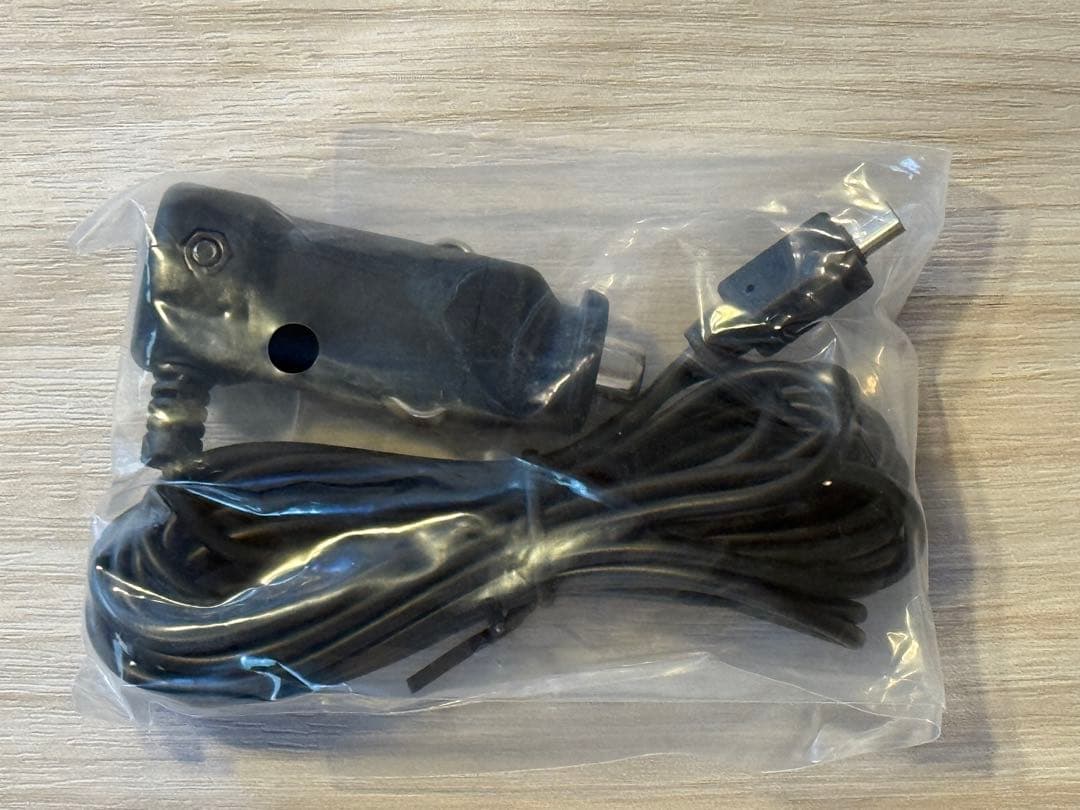 SUPER CAT LS340 レーダー探知機　付属品全て有り