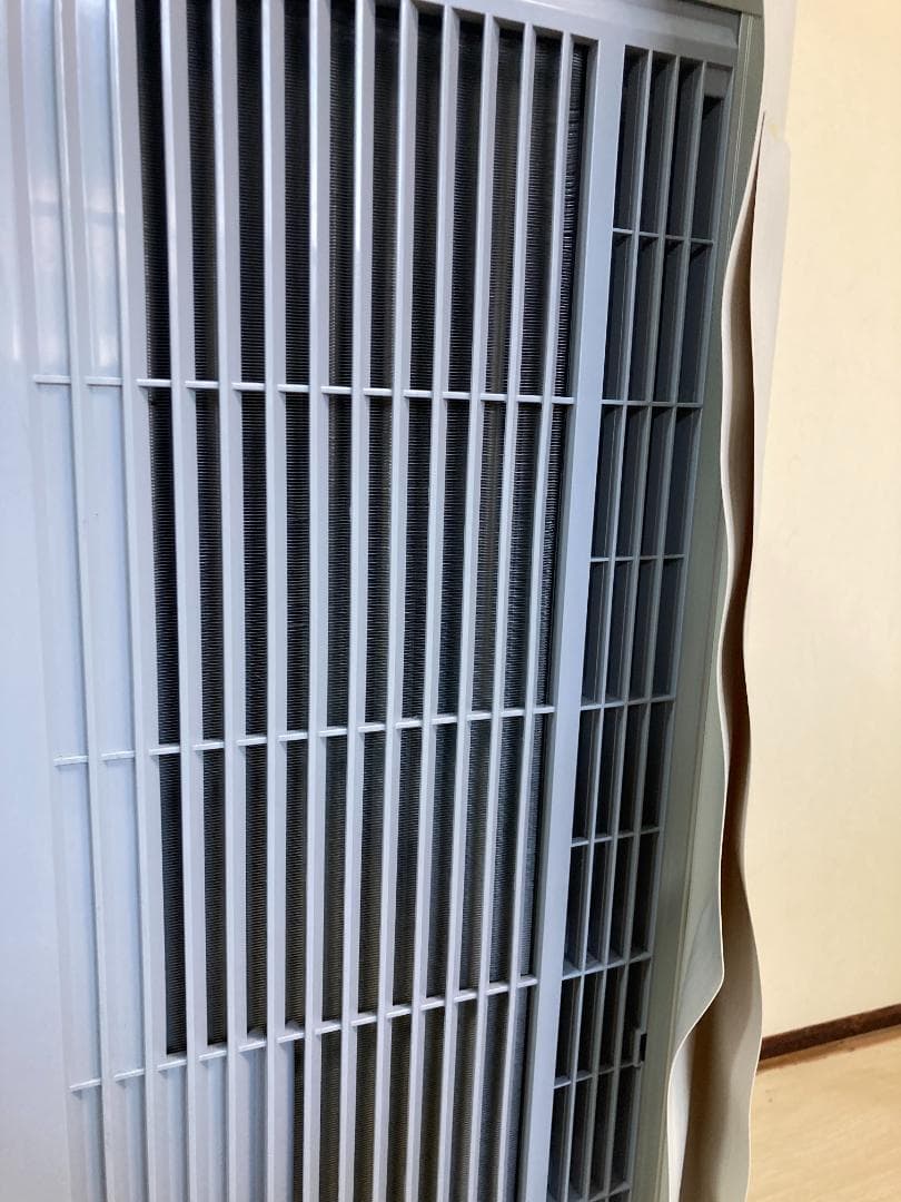 ★美品★2022年製 コロナエアコン ウインド形冷房専用　CW-F1622RE1