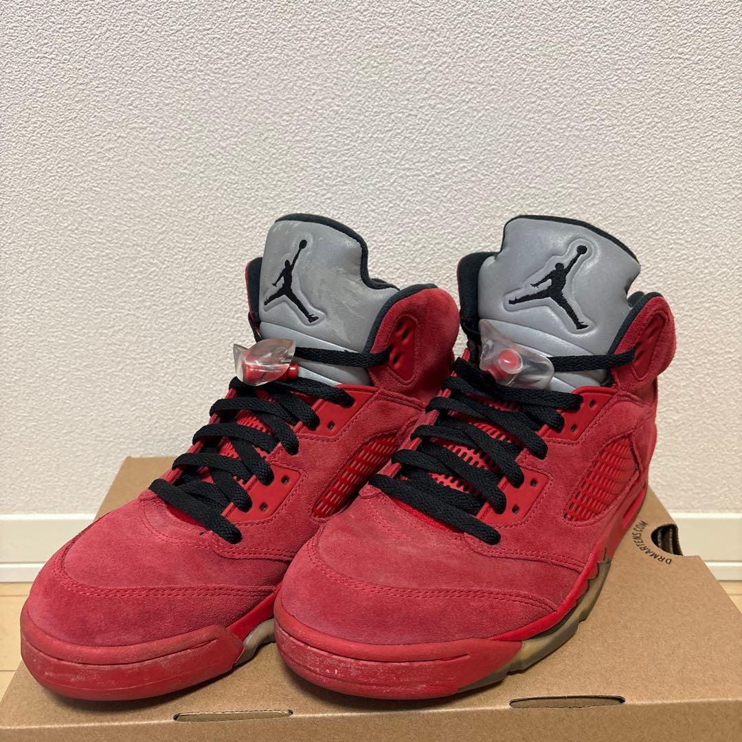 靴 Nike Air Jordan 5 Retro