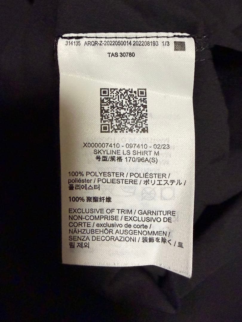 ARC'TERYX ブラック 長袖シャツ