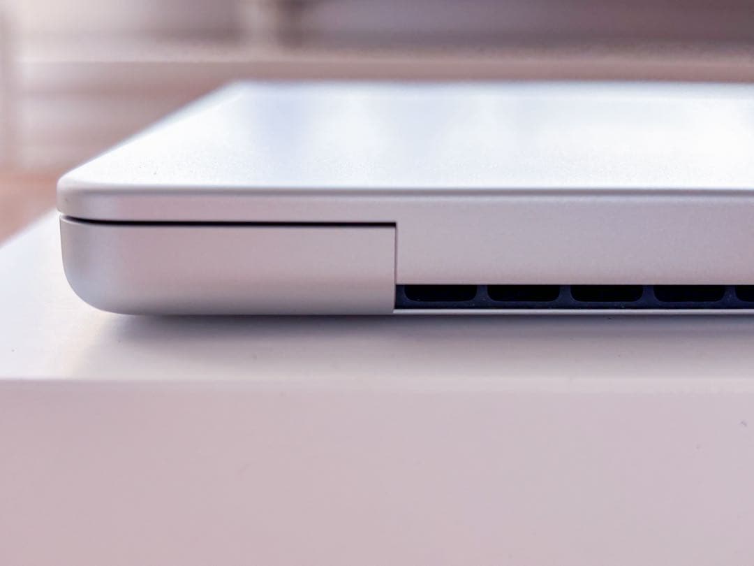 【超美品】14インチ MacBookProM3Proシルバー18GB 512GB