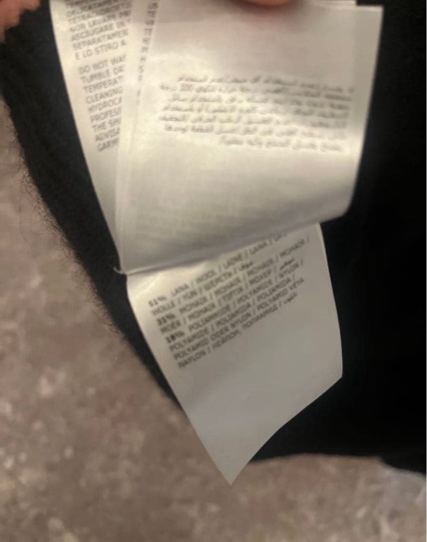 Monclerニットパーカー