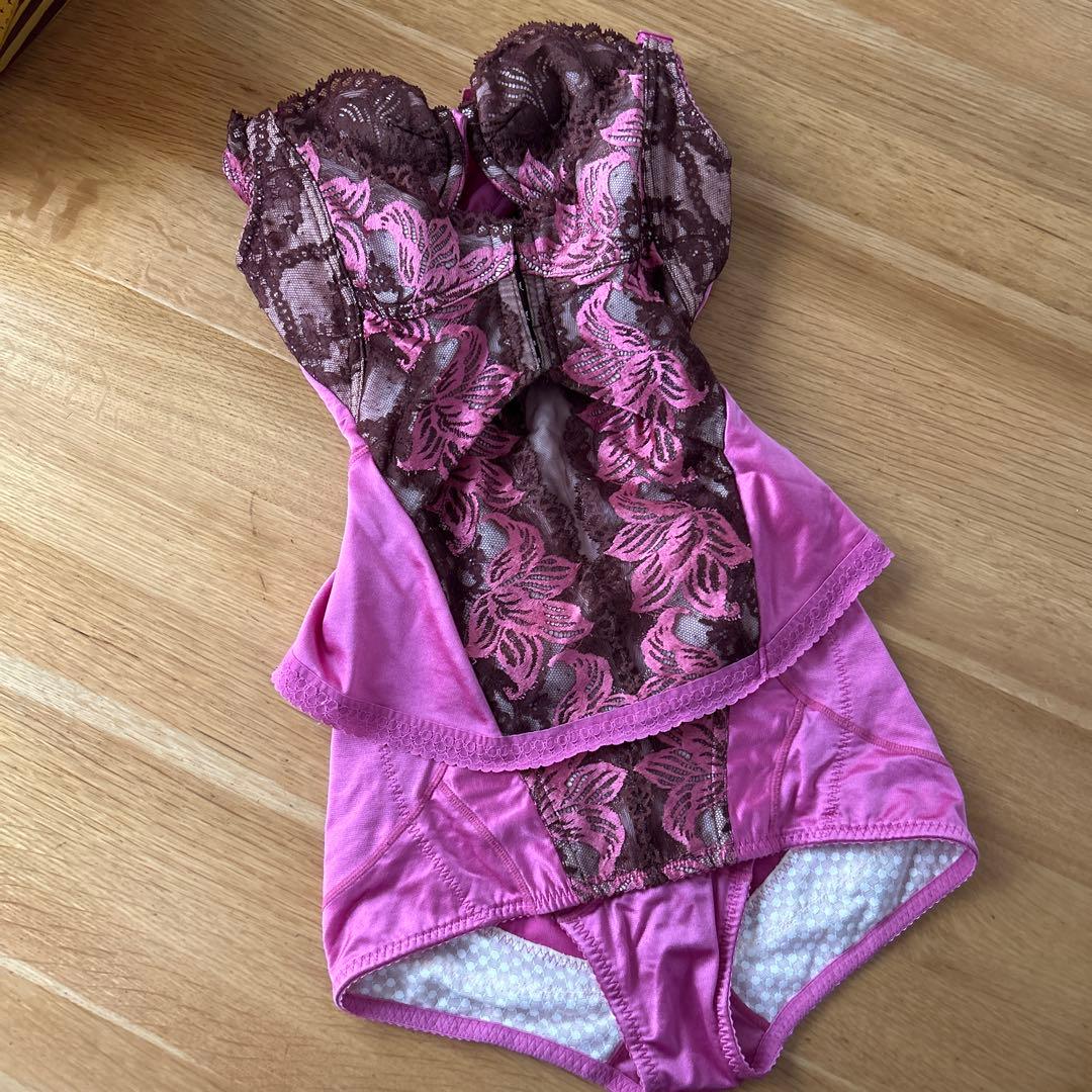 ボディスーツ♡B65