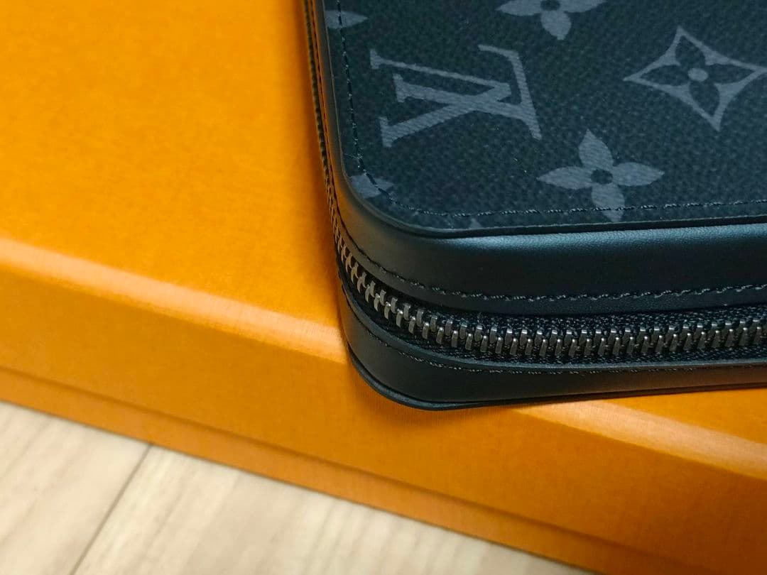 【未使用品】LOUIS VUITTON ラウンドファスナー長財布 エクリプスXL