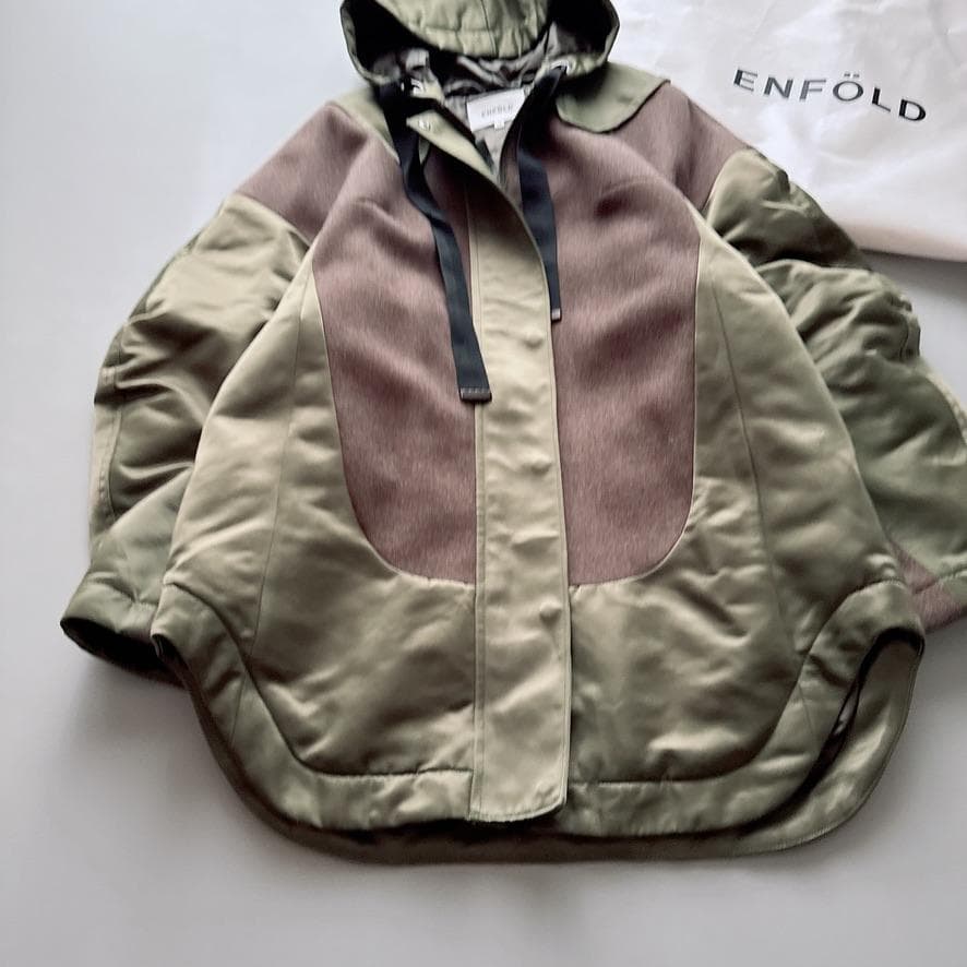 近年　ENFOLDエンフォルド　HOODIEJACKETフーディージャケット⭐︎