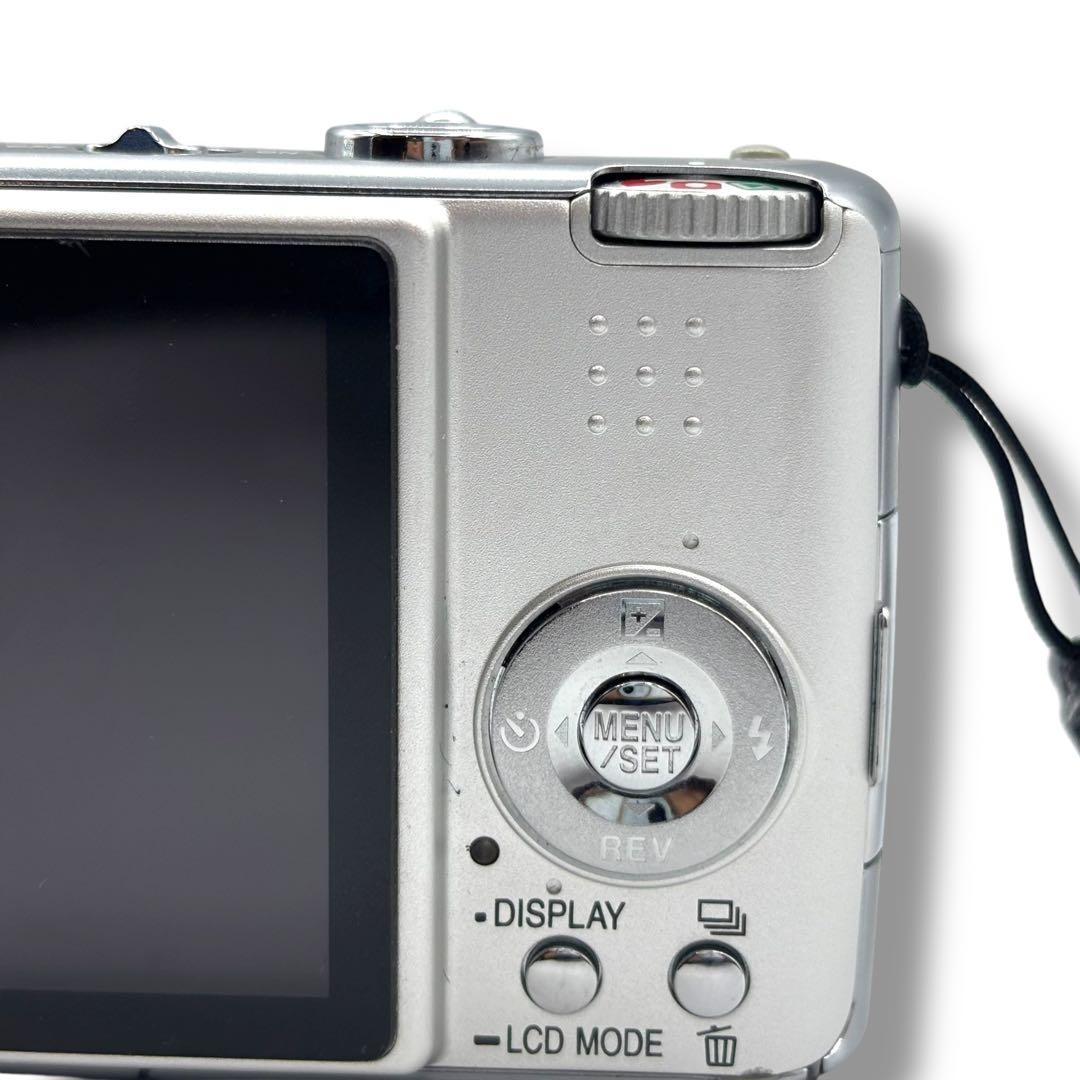 パナソニック LUMIX DMC-FX07 コンパクトデジタルカメラ 動作確認◎