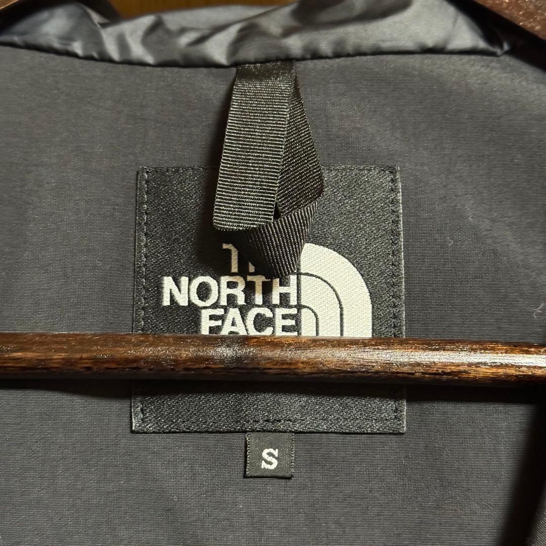 【短時間着用・最新モデル】ノースフェイス マウンテンライトジャケット 黒 S